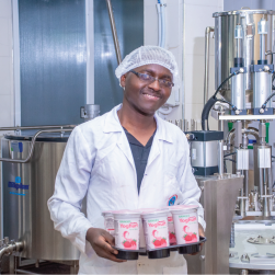 Controlled environment incubation room for dairy product stability testing